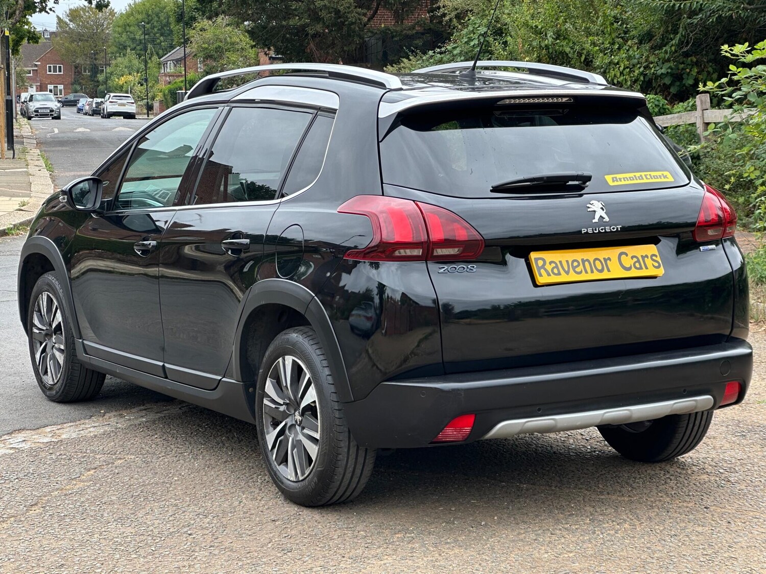 Used Peugeot 2008 2017 for sale - 77839961: Photo 10