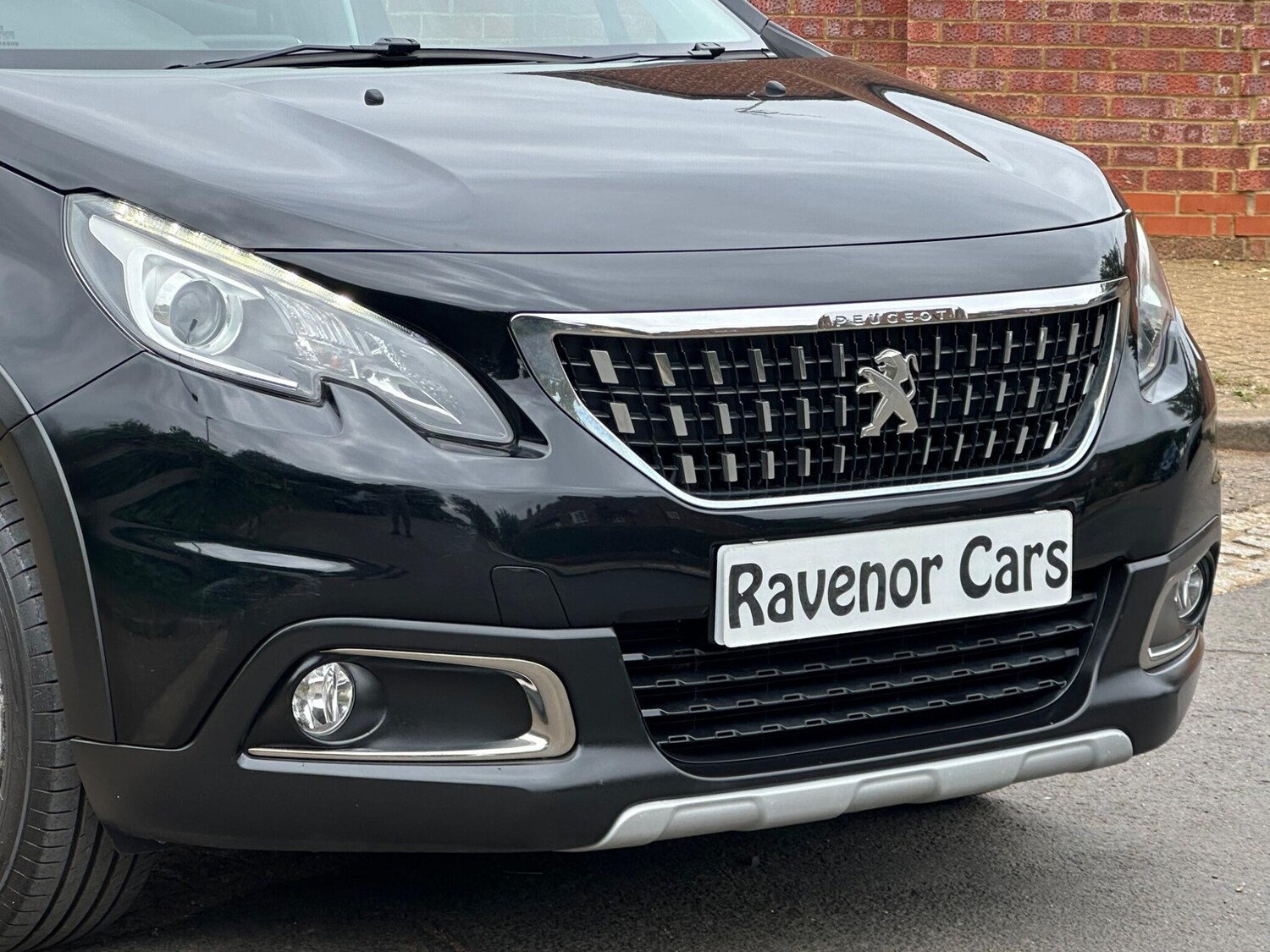 Used Peugeot 2008 2017 for sale - 77839961: Photo 28