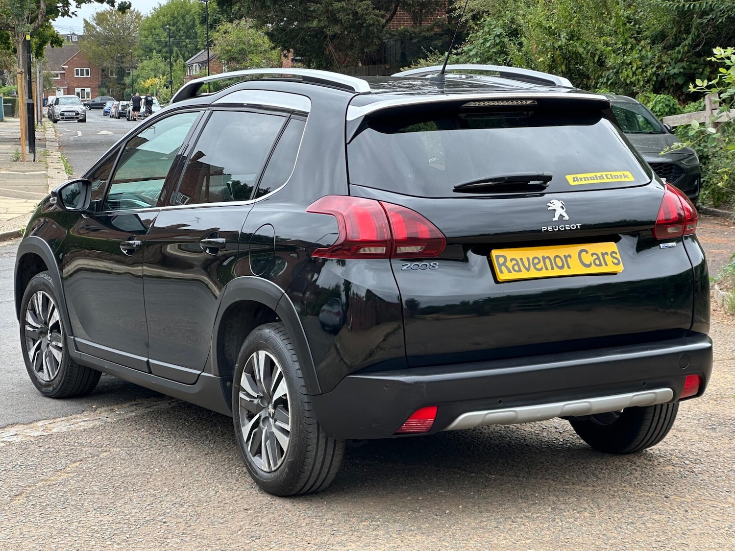 Used Peugeot 2008 2017 for sale - 77839961: Photo 4