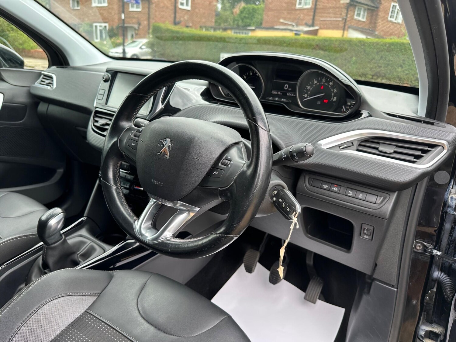 Used Peugeot 2008 2017 for sale - 77839961: Photo 44