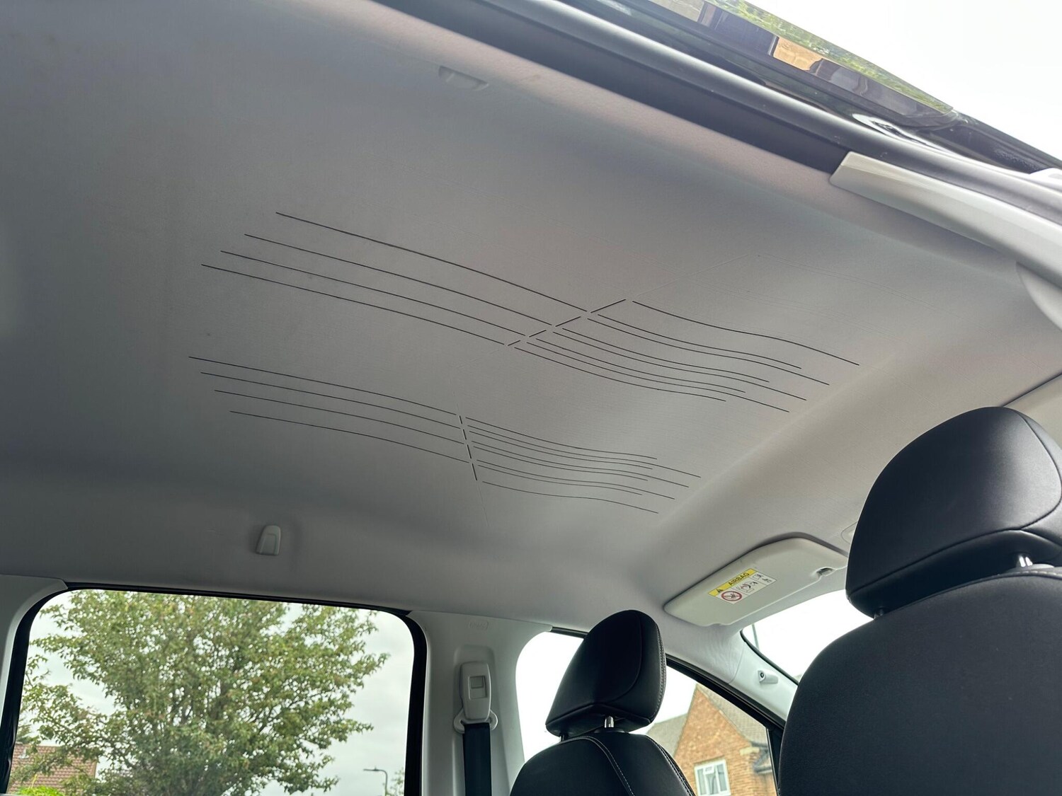 Used Peugeot 2008 2017 for sale - 77839961: Photo 48