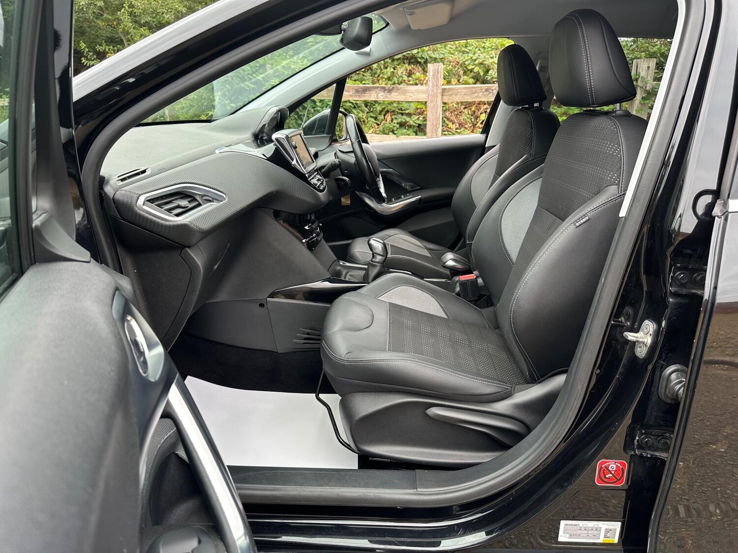 Used Peugeot 2008 2017 for sale - 77839961: Photo 55