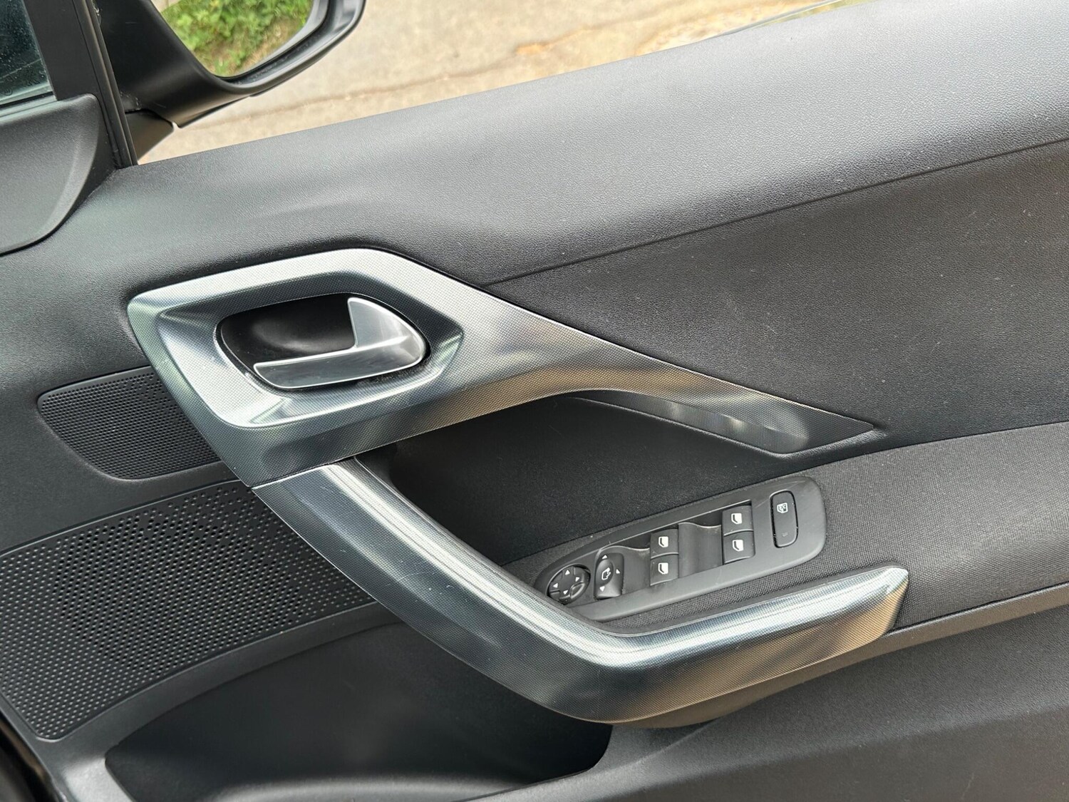 Used Peugeot 2008 2017 for sale - 77839961: Photo 58