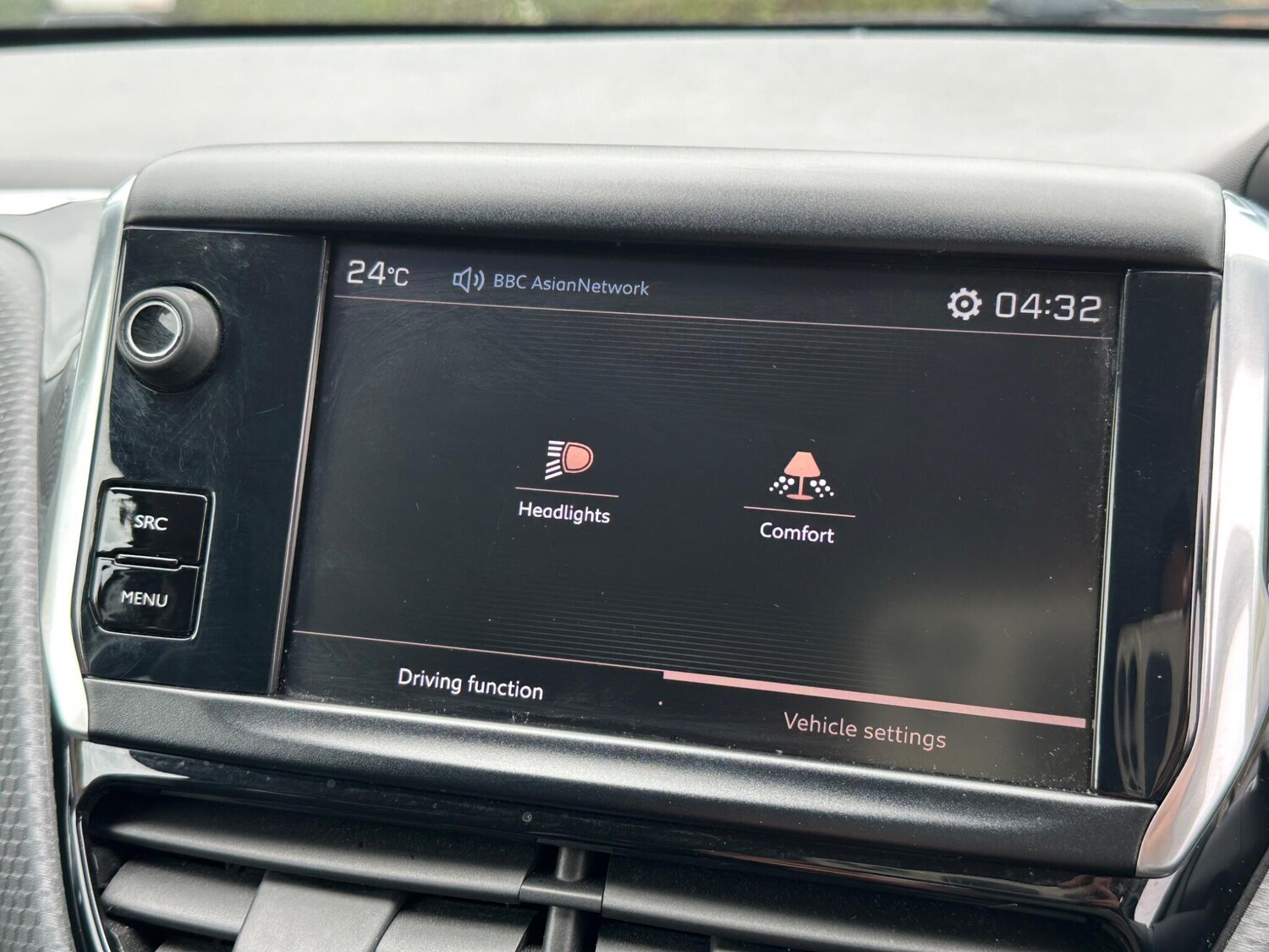 Used Peugeot 2008 2017 for sale - 77839961: Photo 69