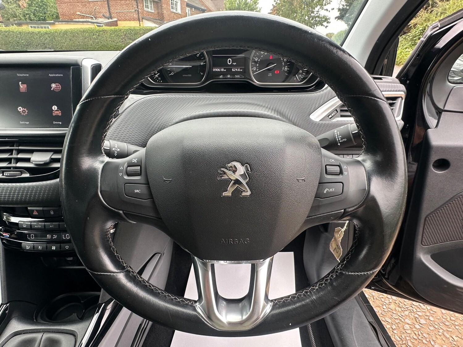 Used Peugeot 2008 2017 for sale - 77839961: Photo 79