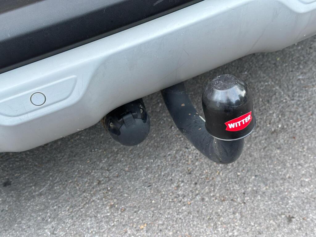 Used Kia Stonic 2019 for sale - 78014650: Photo 31