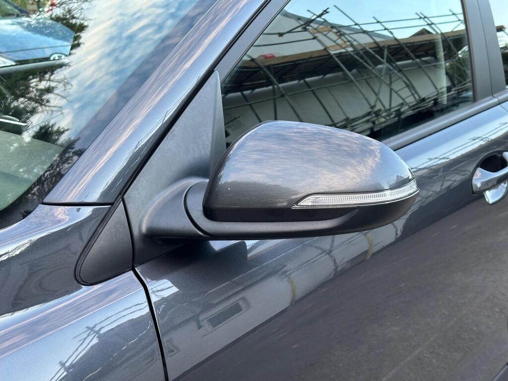 Used Kia Stonic 2019 for sale - 78014650: Photo 34