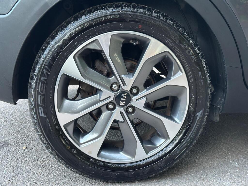 Used Kia Stonic 2019 for sale - 78014650: Photo 35