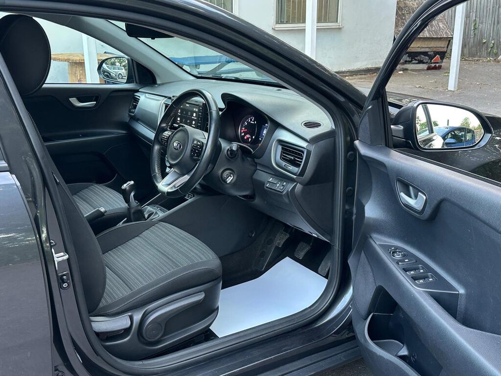 Used Kia Stonic 2019 for sale - 78014650: Photo 38