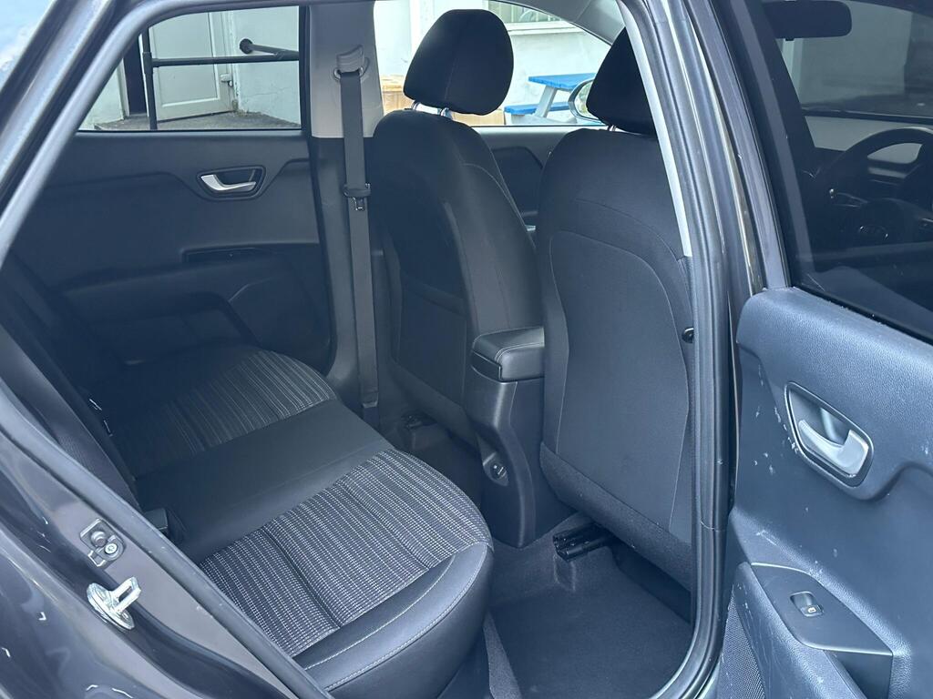 Used Kia Stonic 2019 for sale - 78014650: Photo 42