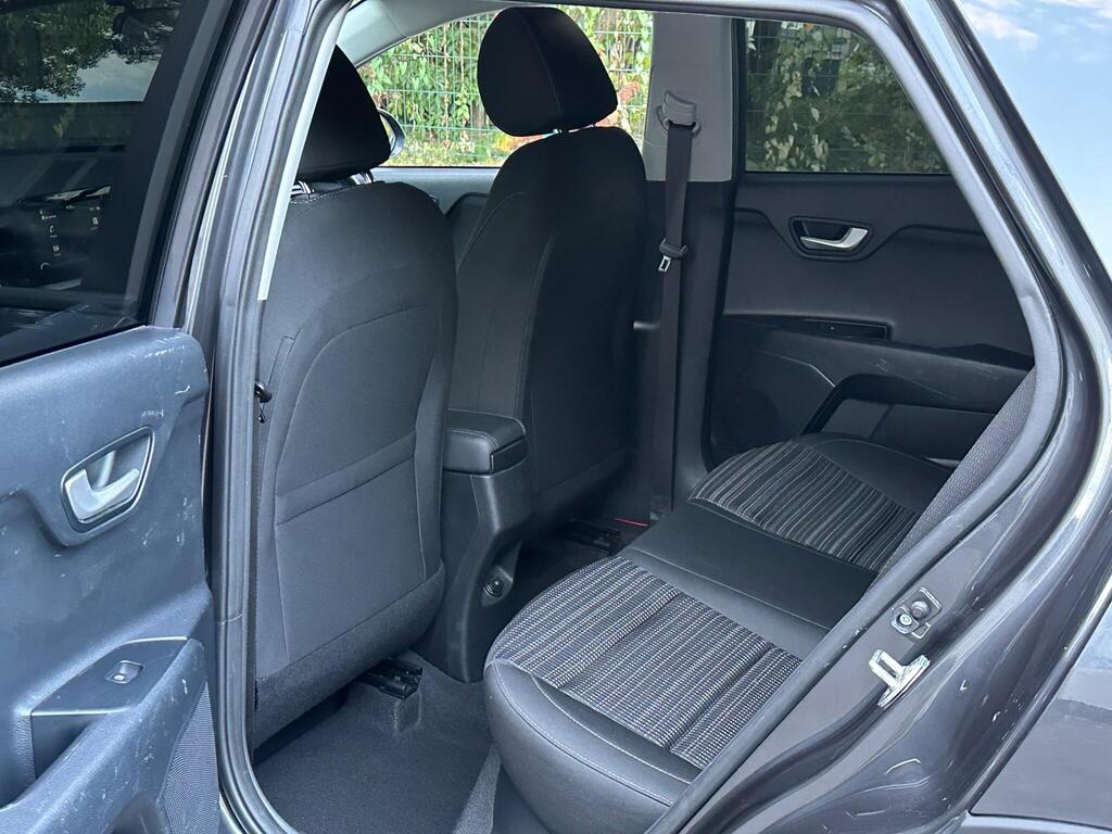 Used Kia Stonic 2019 for sale - 78014650: Photo 44