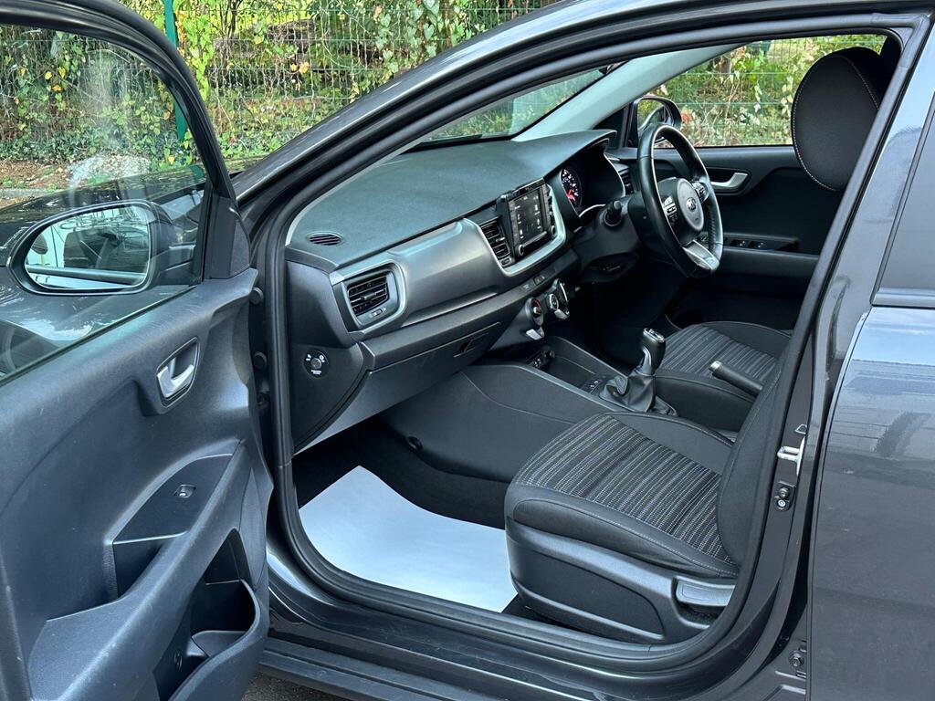 Used Kia Stonic 2019 for sale - 78014650: Photo 51