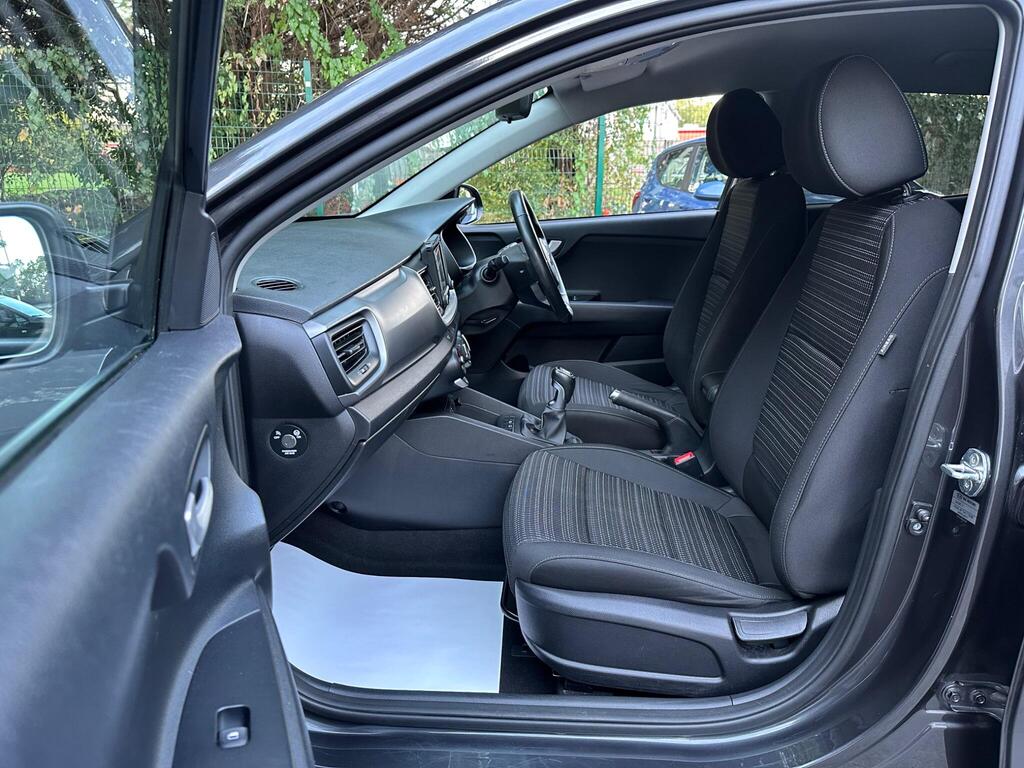 Used Kia Stonic 2019 for sale - 78014650: Photo 52