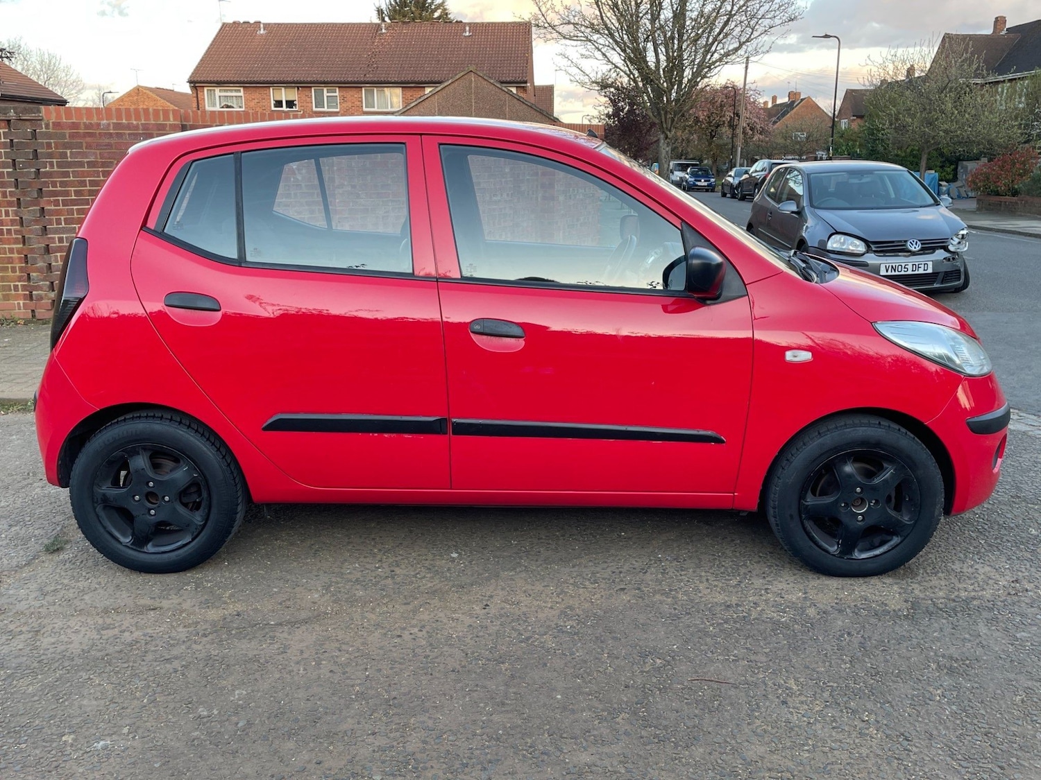 Used Hyundai i10 2010 for sale - 77346490: Photo 10
