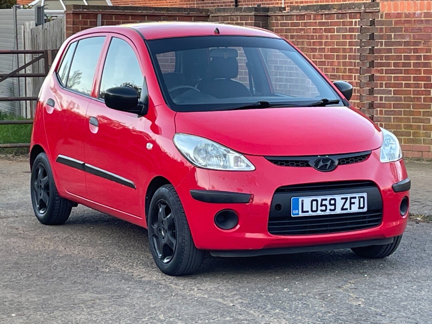 Used Hyundai i10 2010 for sale - 77346490: Photo 11