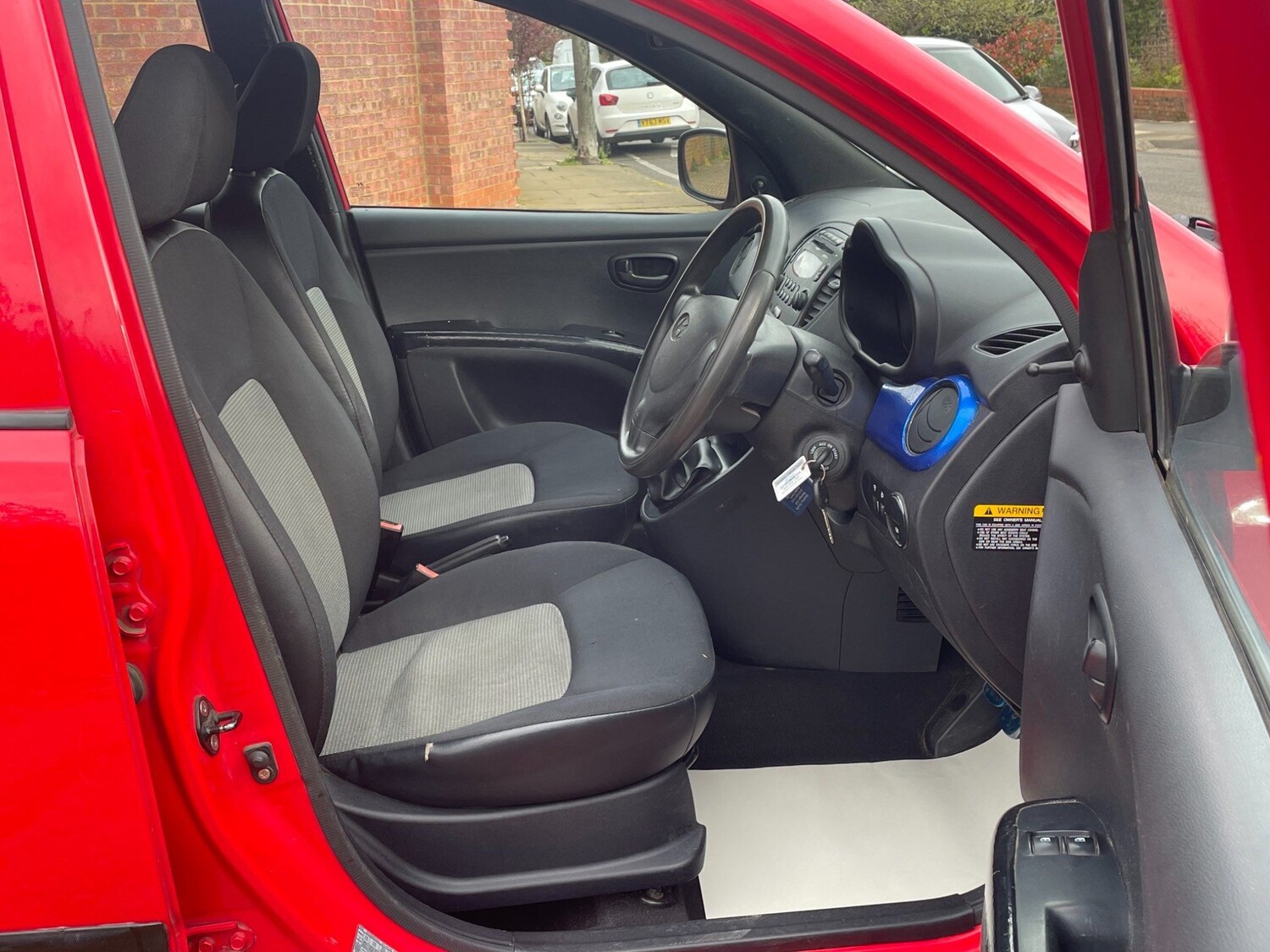 Used Hyundai i10 2010 for sale - 77346490: Photo 22