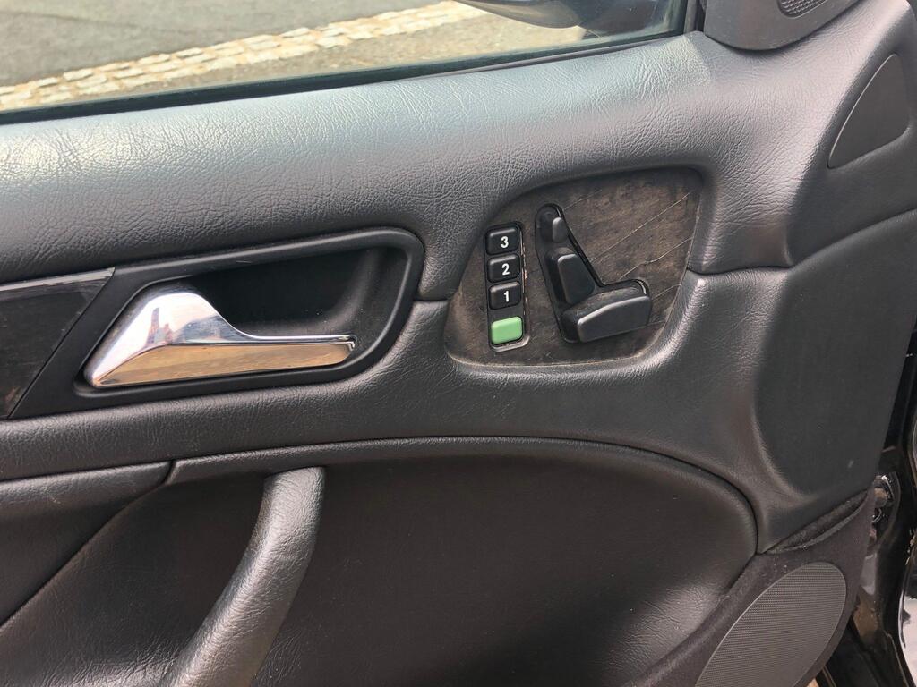 Used Mercedes-Benz CLK 1999 for sale - 78014630: Photo 45