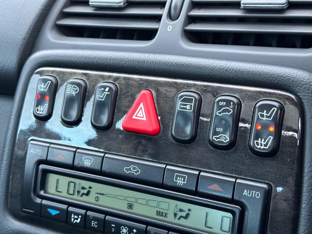 Used Mercedes-Benz CLK 1999 for sale - 78014630: Photo 62