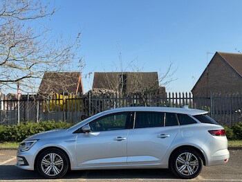 Used Renault Megane E Tech 2022 for sale - 74177305: Photo