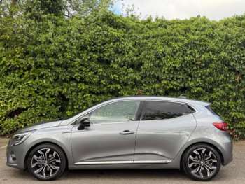 Used Renault Clio 2023 for sale - 74470192: Photo
