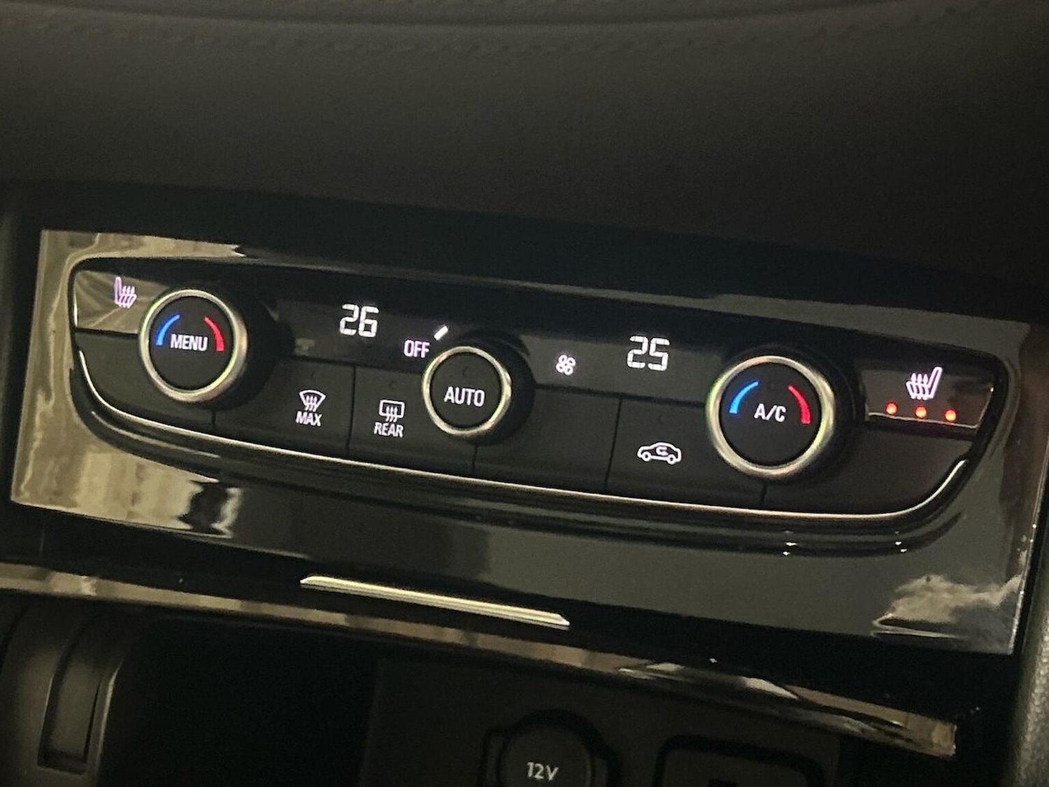 Used Vauxhall Grandland X 2018 for sale - 76968989: Photo 11