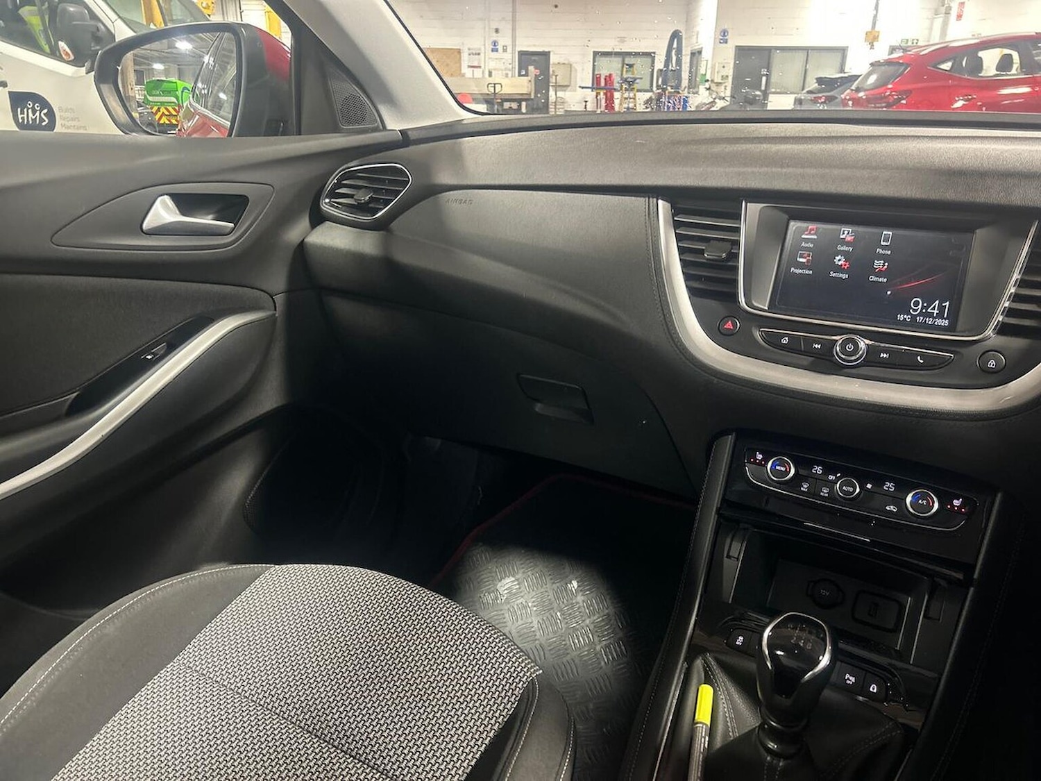 Used Vauxhall Grandland X 2018 for sale - 76968989: Photo 12