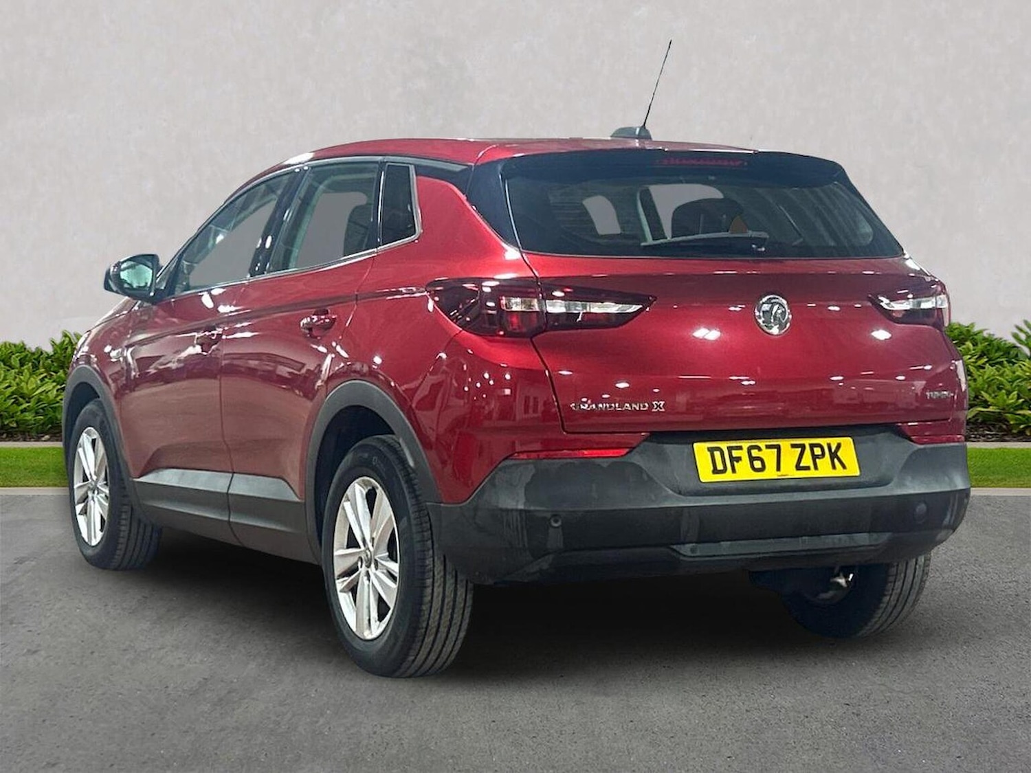 Used Vauxhall Grandland X 2018 for sale - 76968989: Photo 2