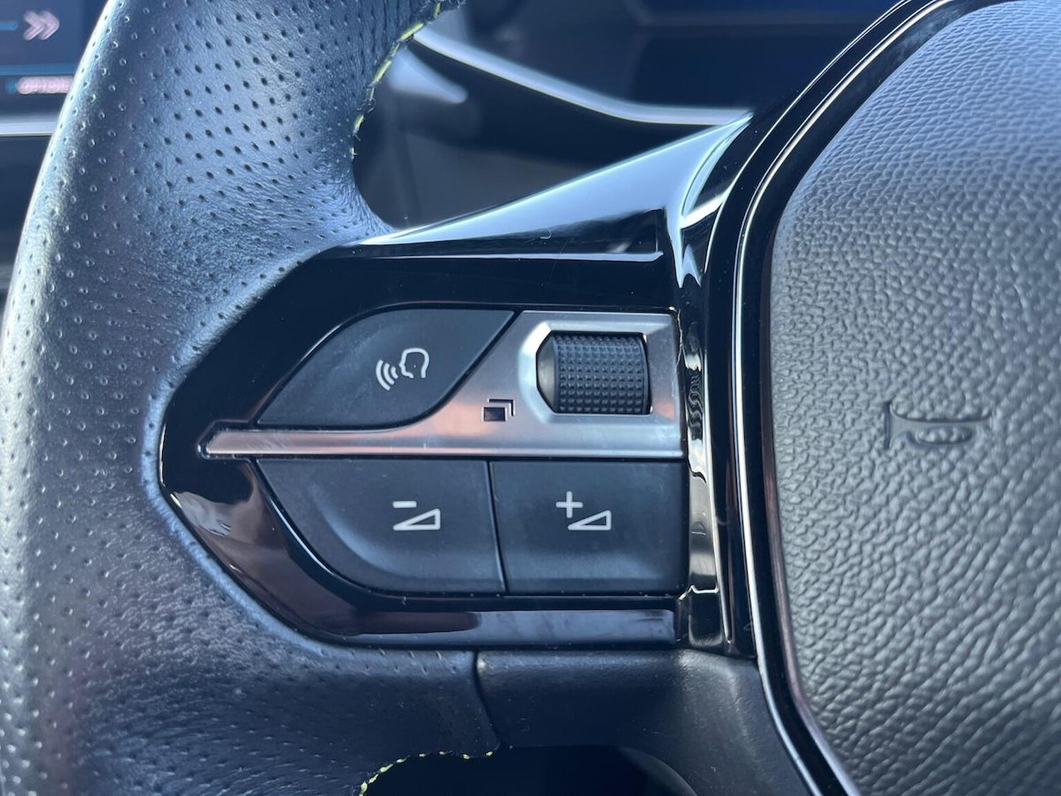 Used Peugeot 208 2020 for sale - 76449593: Photo 27