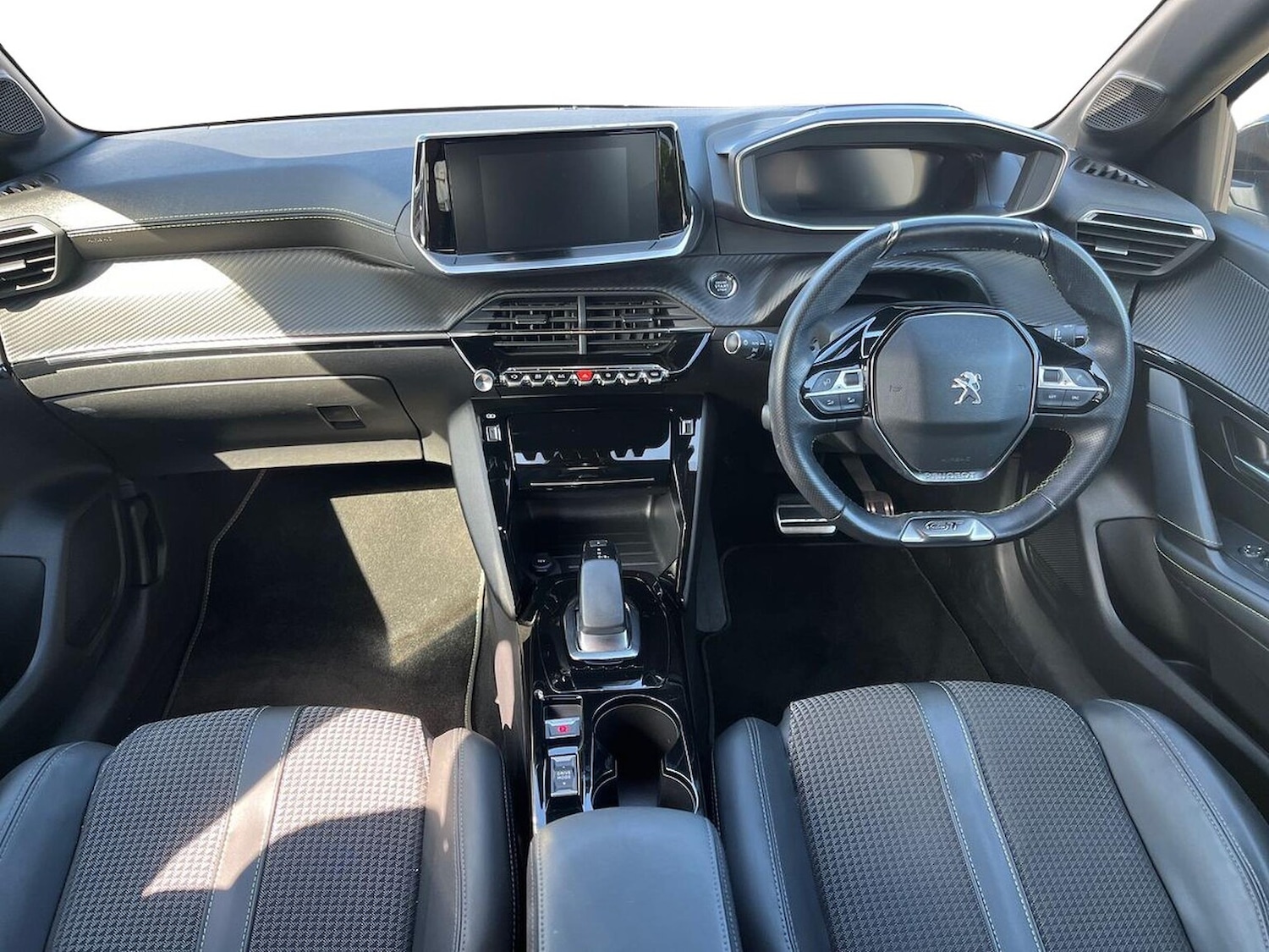 Used Peugeot 208 2020 for sale - 76449593: Photo 8