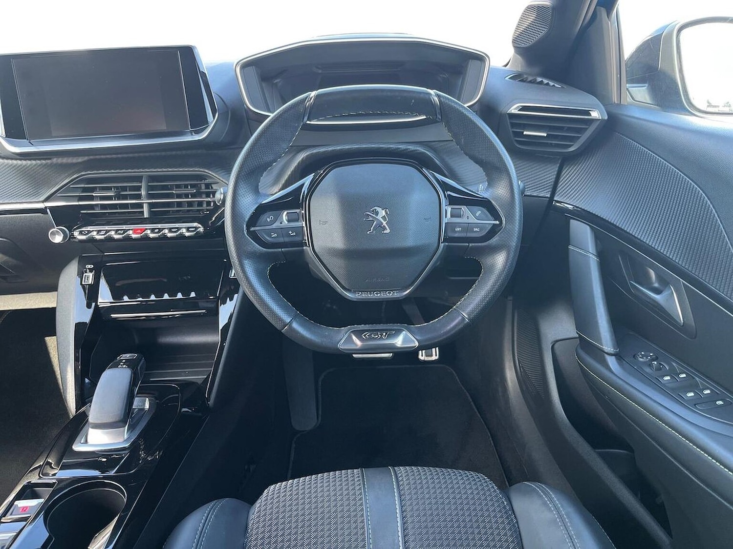 Used Peugeot 208 2020 for sale - 76449593: Photo 9