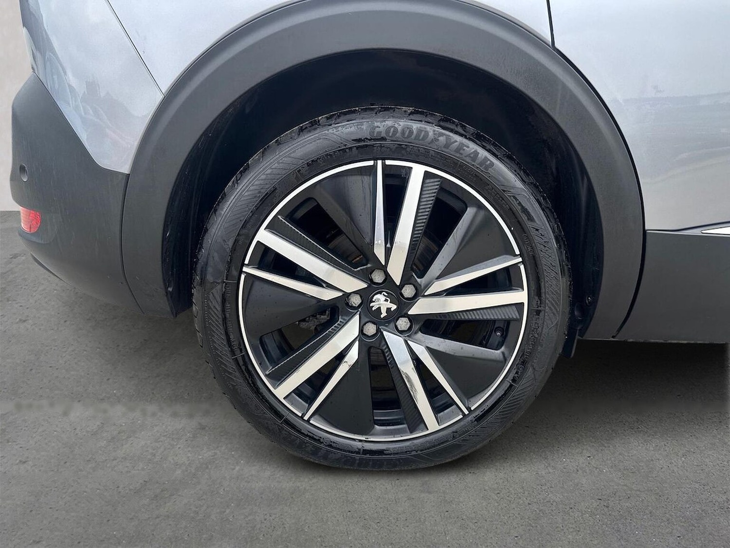 Used Peugeot 5008 2022 for sale - 78202045: Photo 6