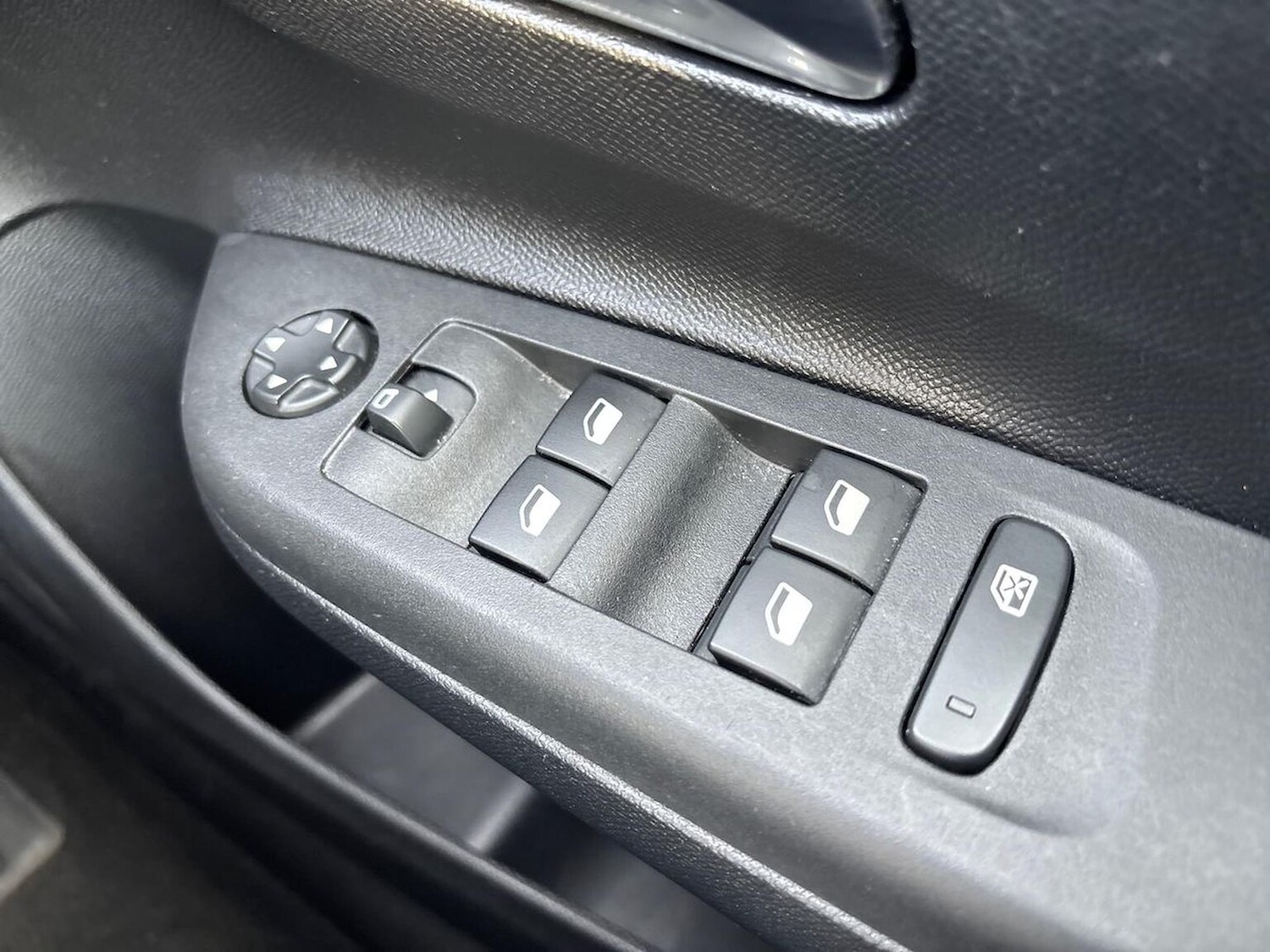 Used Vauxhall Corsa 2023 for sale - 76932274: Photo 21