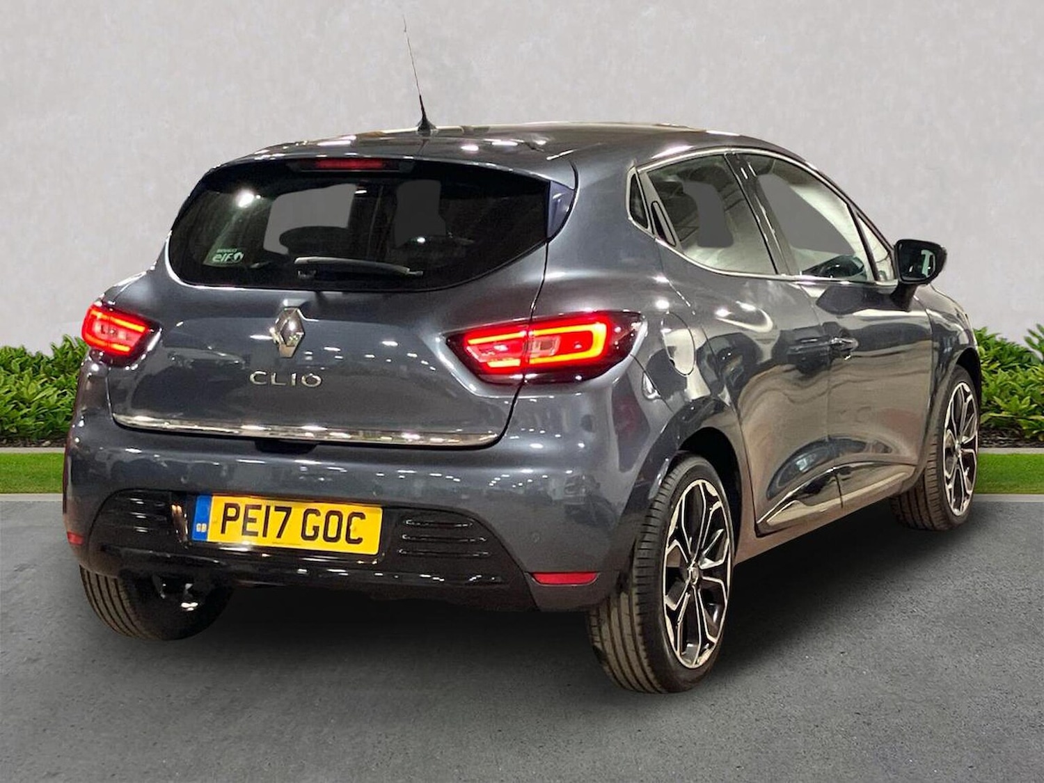 Used Renault Clio 2017 for sale - 77089983: Photo 18