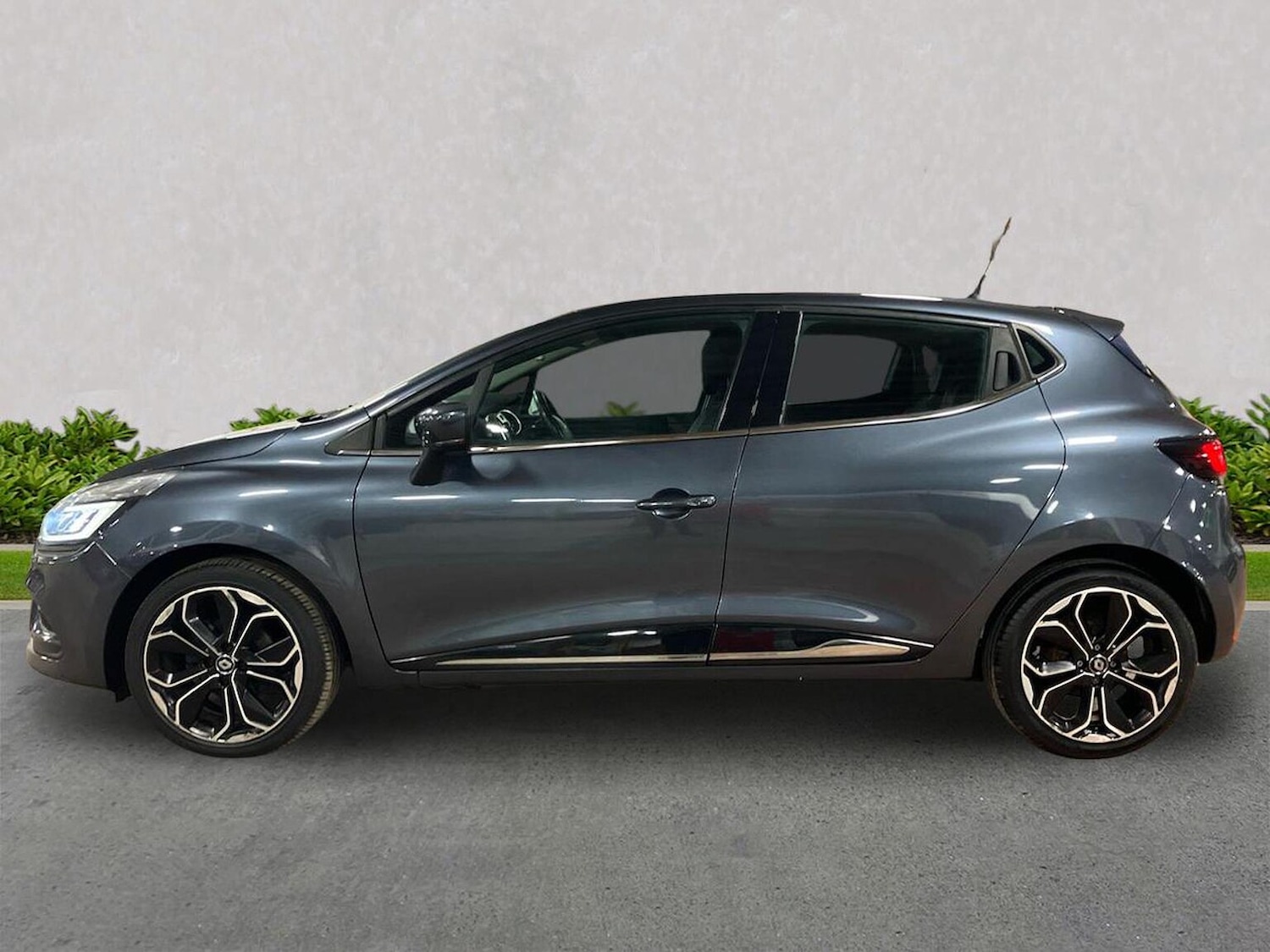 Used Renault Clio 2017 for sale - 77089983: Photo 19