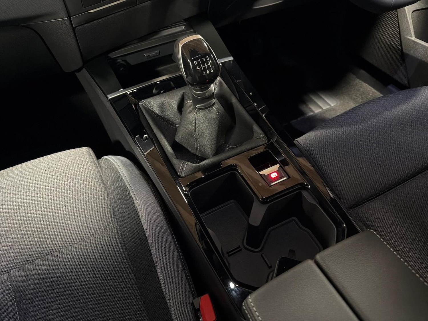 Used Vauxhall Astra 2025 for sale - 76769967: Photo 13