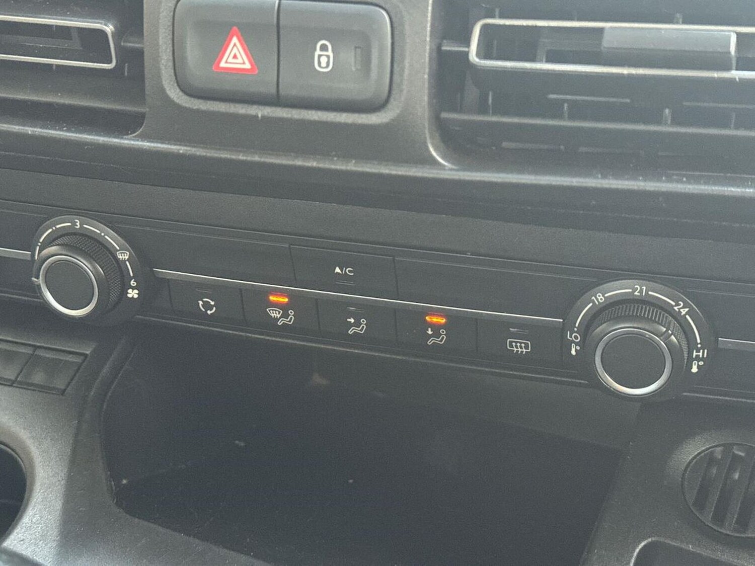 Used Vauxhall Combo Life 2020 for sale - 77488797: Photo 12