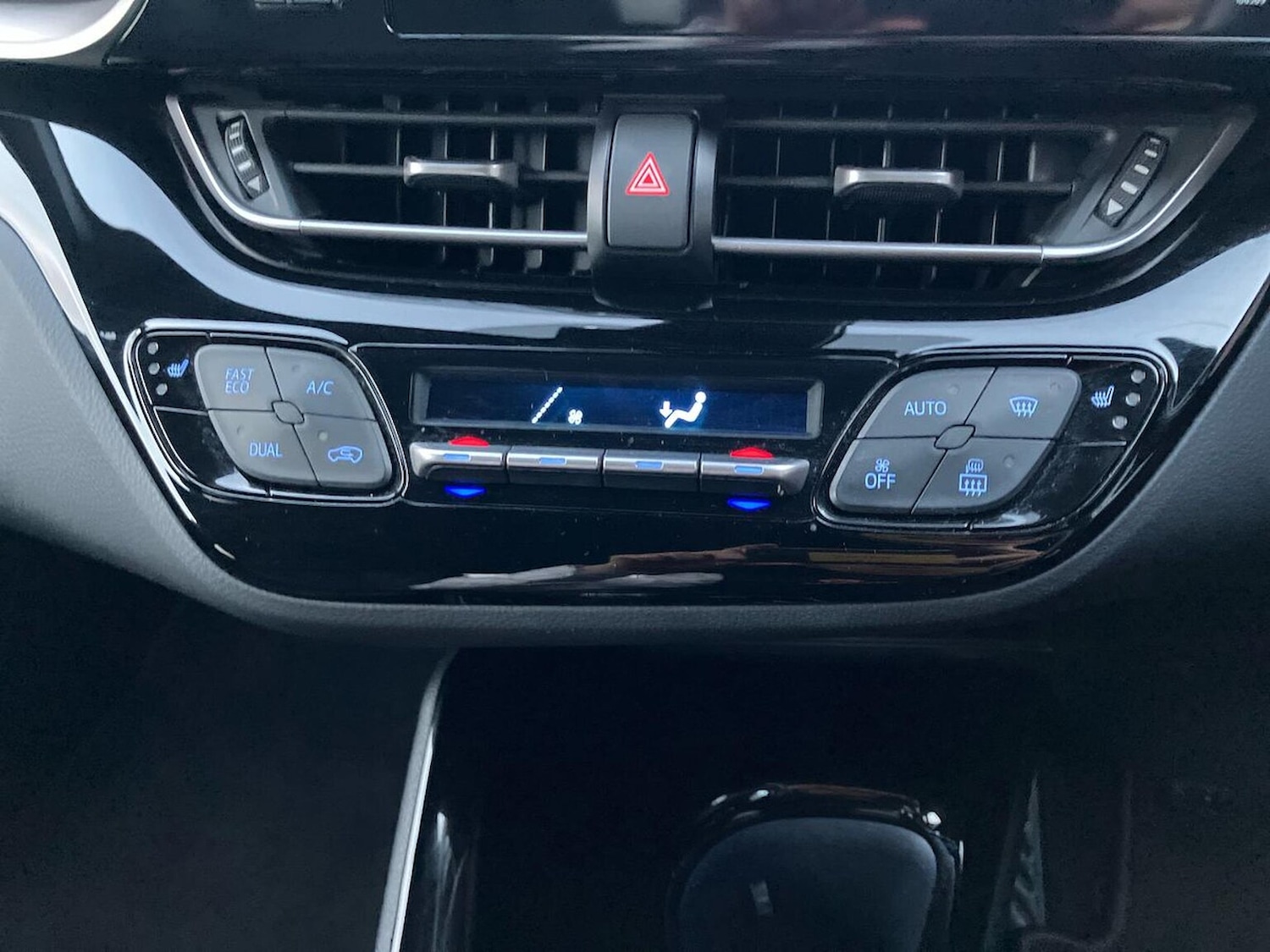 Used Toyota C-HR 2020 for sale - 76396936: Photo 21