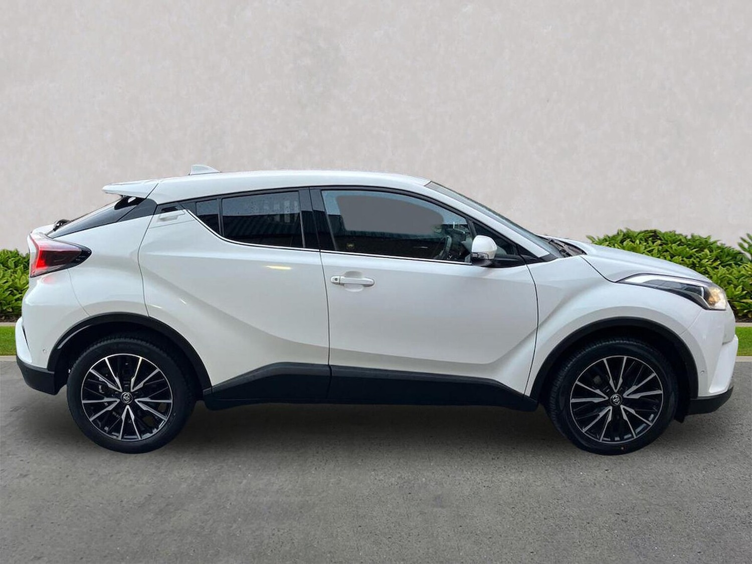 Used Toyota C-HR 2020 for sale - 76396936: Photo 3