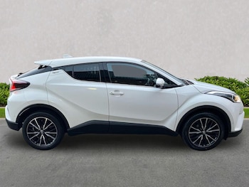 Used Toyota C-HR 2020 for sale - 76396936: Photo