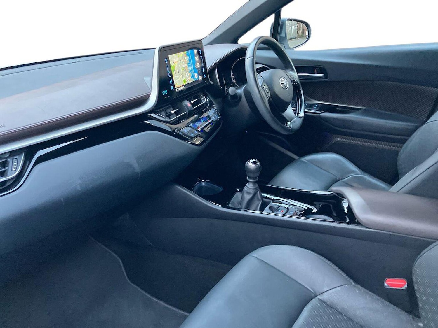 Used Toyota C-HR 2020 for sale - 76396936: Photo 7