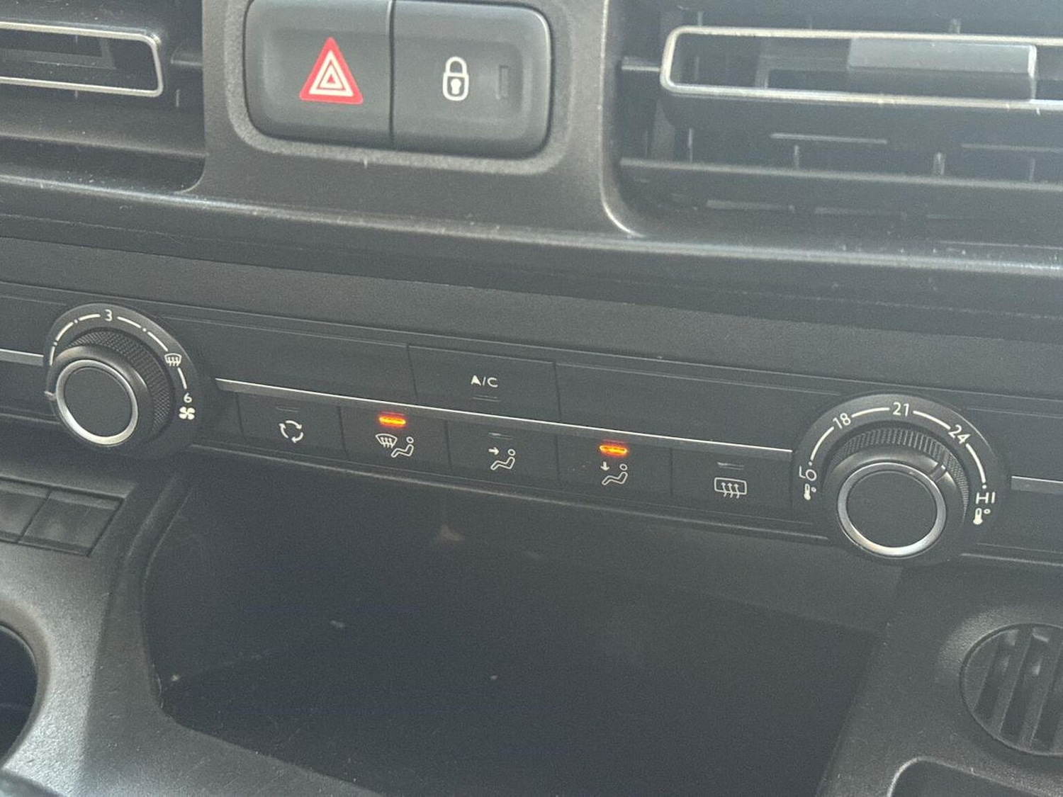 Used Vauxhall Combo Life 2020 for sale - 77061562: Photo 14