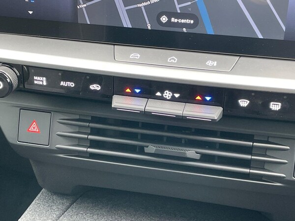 Used Vauxhall Grandland 2025 for sale - 76268382: Photo 12