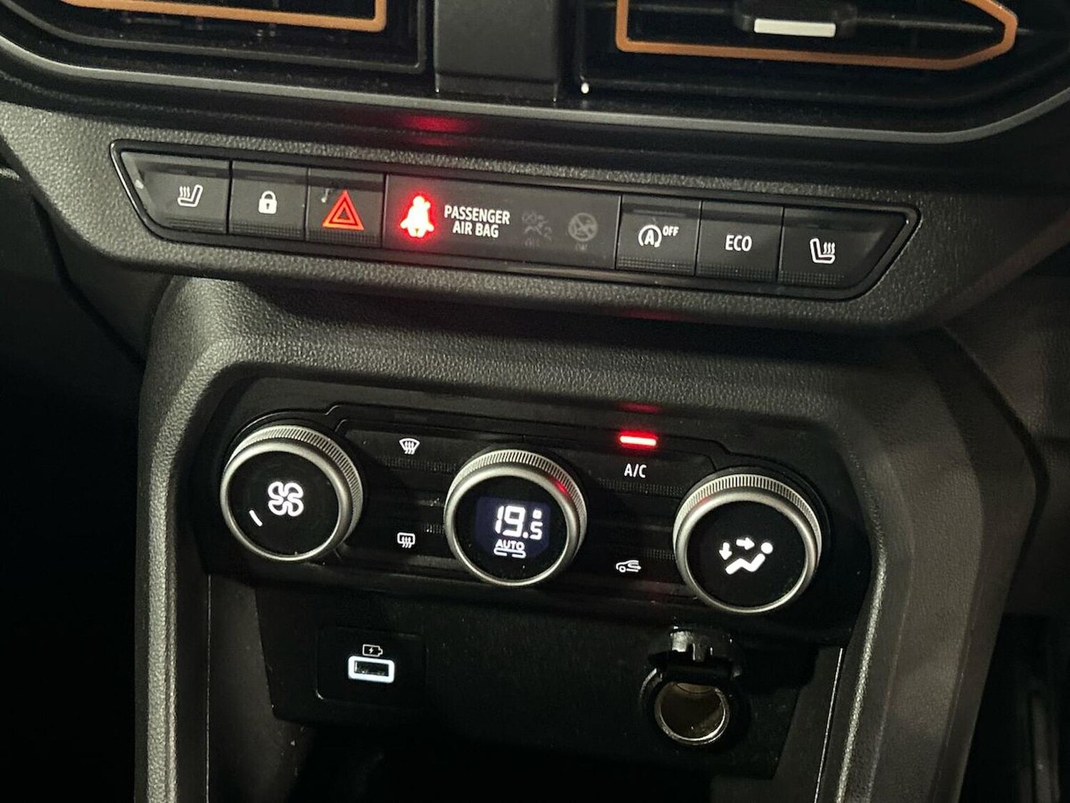 Used Dacia Sandero Stepway 2023 for sale - 76181383: Photo 11