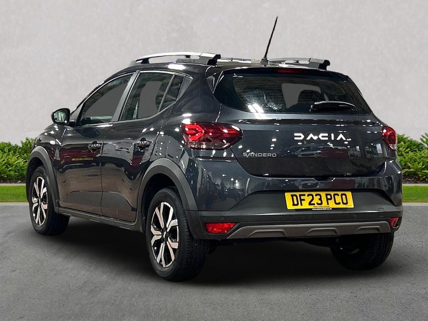 Used Dacia Sandero Stepway 2023 for sale - 76181383: Photo 2