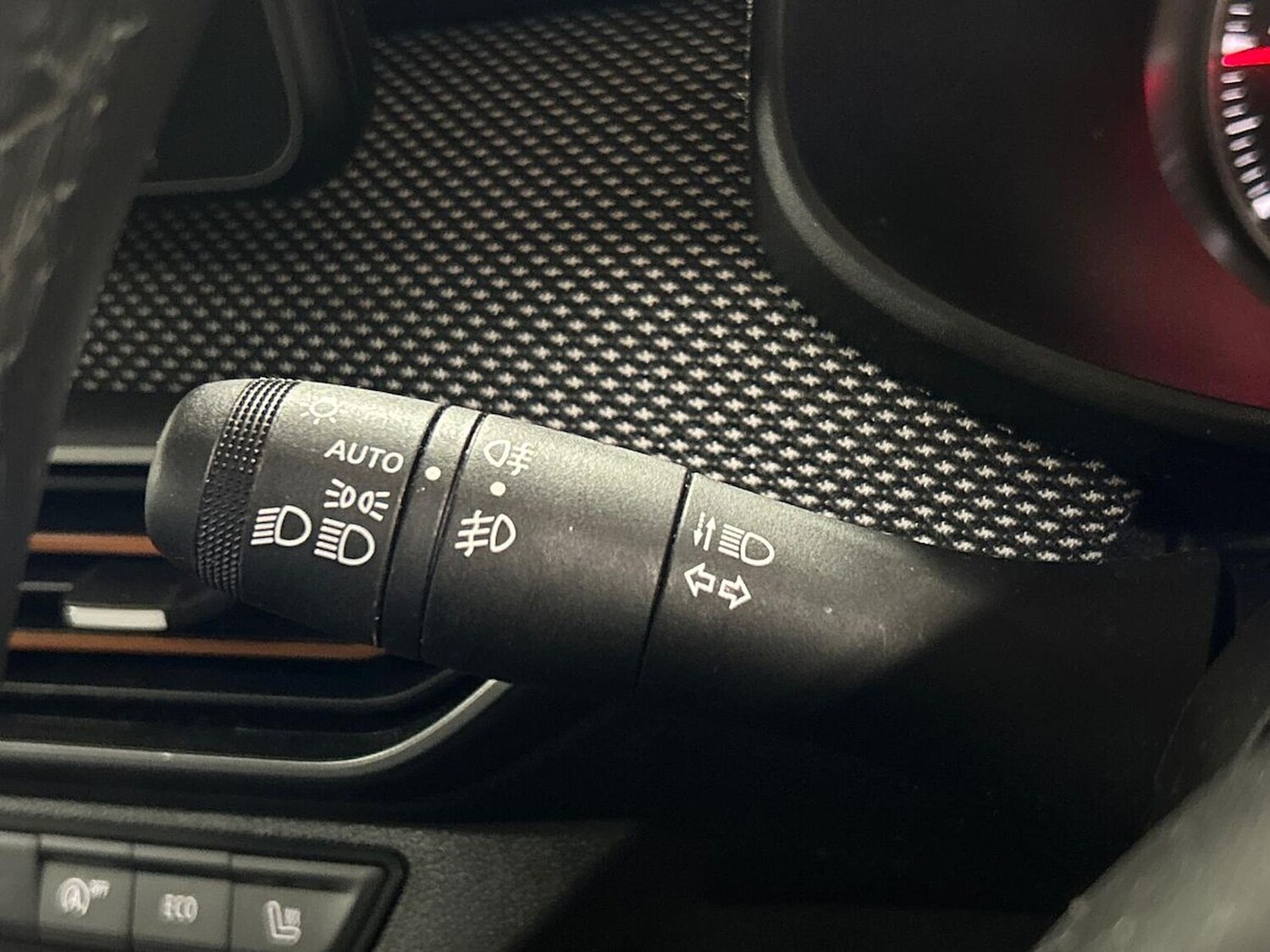 Used Dacia Sandero Stepway 2023 for sale - 76181383: Photo 27