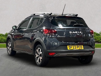 Used Dacia Sandero Stepway 2023 for sale - 76181383: Photo