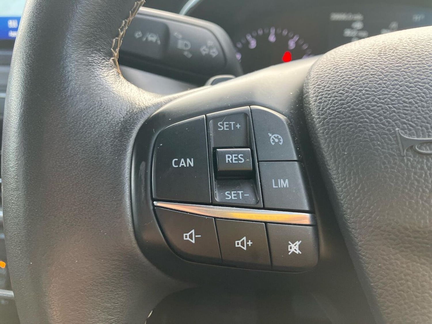 Used Ford Focus 2018 for sale - 76860035: Photo 25