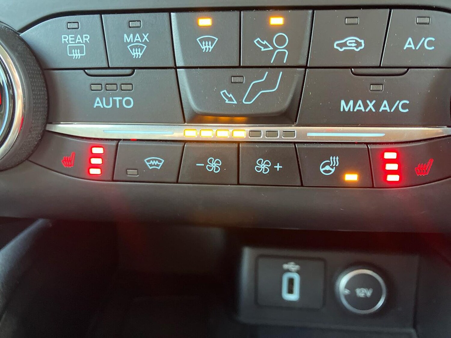 Used Ford Focus 2018 for sale - 76860035: Photo 43