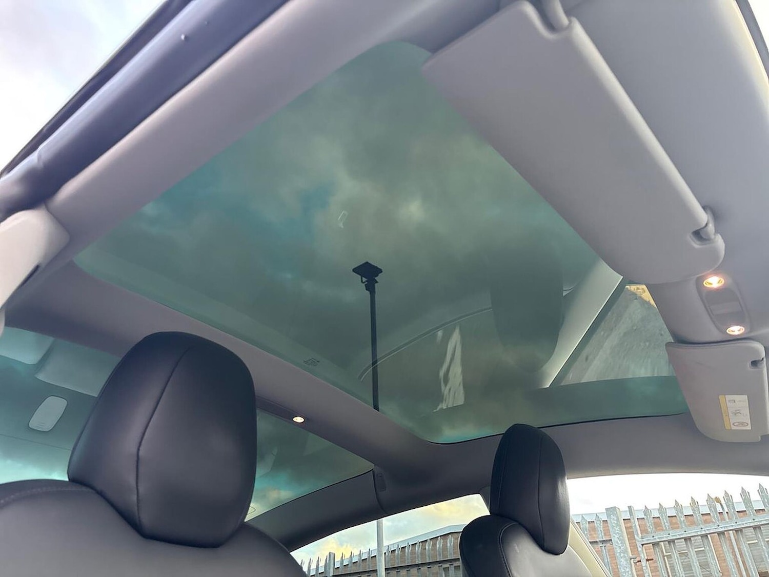 Used Tesla Model 3 2019 for sale - 76885013: Photo 31