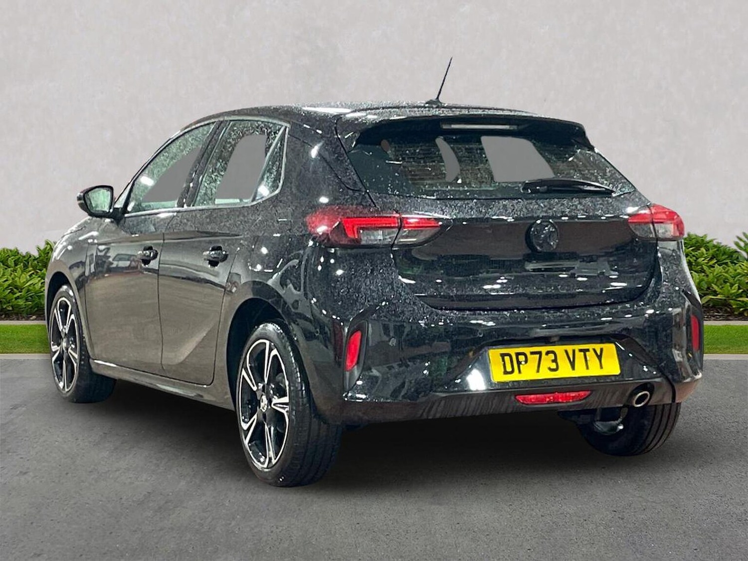 Used Vauxhall Corsa 2023 for sale - 76947019: Photo 2